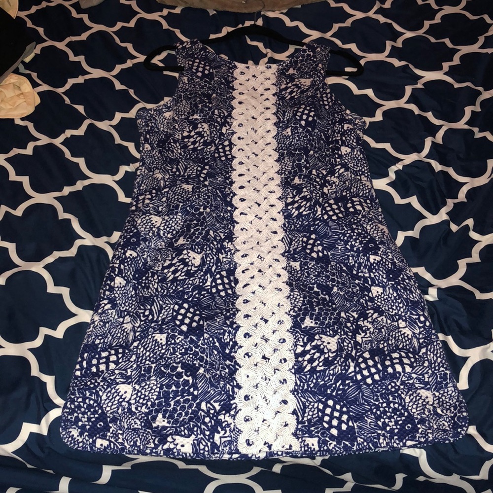 EUC Lilly For Target Upstream Shift Sz 12